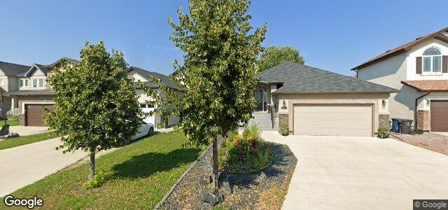 Photo of 126 Baltic Bay in Winnipeg, Manitoba