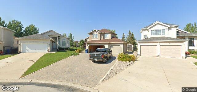 Photo of 60 Courland Bay in Winnipeg, Manitoba