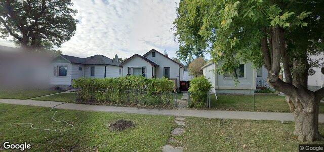 Photo of 590 Deniset Street in Winnipeg, Manitoba