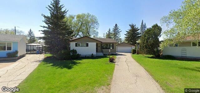 Photo of 7 Rosemount Bay in Winnipeg, Manitoba