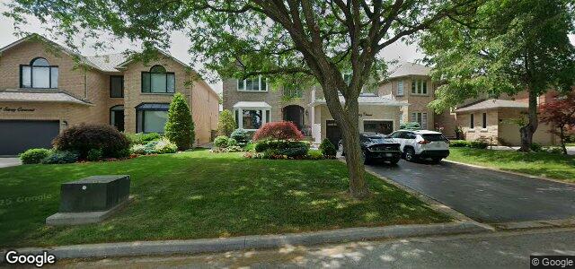 18 Savoy Crescent（加拿大曼尼托巴省溫尼伯市）房屋照片