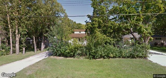 Larawan ng 595 Community Row sa Winnipeg, Manitoba