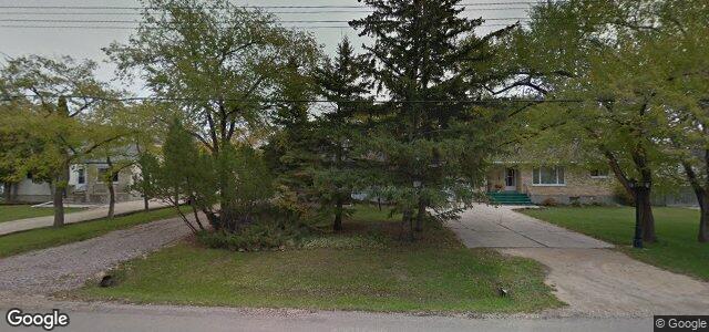 743 Charleswood Road ਦੀ ਫੋਟੋ, ਵਿਨੀਪਿਗ, ਮੈਨੀਟੋਬਾ