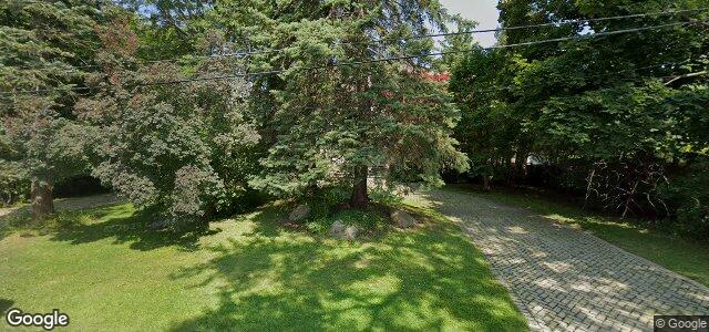 Photo of 8 The Bridle Path in Winnipeg, Manitoba