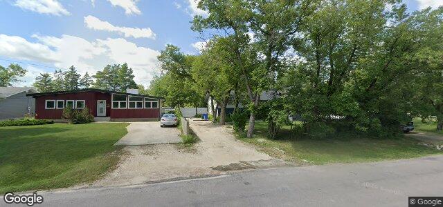 890 Charleswood Road（加拿大曼尼托巴省温尼伯市）房屋照片