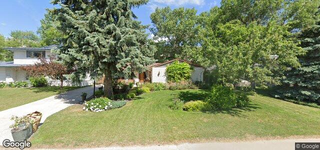 2431 Assiniboine Crescent（加拿大曼尼托巴省温尼伯市）房屋照片