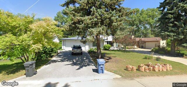 2433 Assiniboine Crescent ਦੀ ਫੋਟੋ, ਵਿਨੀਪਿਗ, ਮੈਨੀਟੋਬਾ