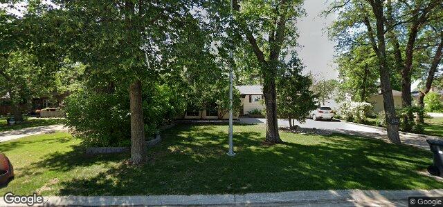 2540 Assiniboine Crescent（加拿大曼尼托巴省溫尼伯市）房屋照片