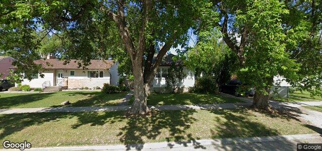 Photo of 294 Wallasey Street in Winnipeg, Manitoba