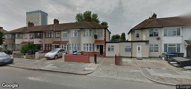 302 Nightingale Road（加拿大曼尼托巴省温尼伯市）房屋照片