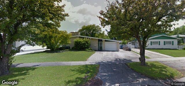 Larawan ng 45 Athlone Drive sa Winnipeg, Manitoba