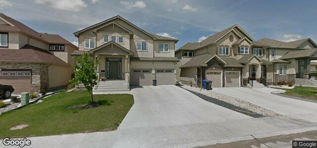 Larawan ng 15 Maple Creek Road sa Winnipeg, Manitoba