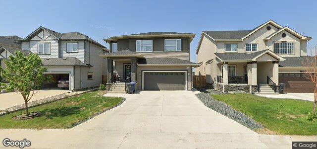 Photo of 35 Deer Ridge Bay in Winnipeg, Manitoba