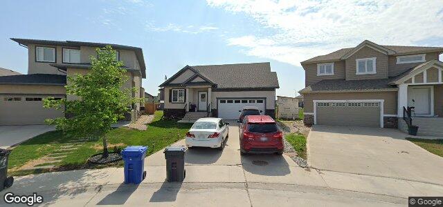 200 Brookfield Crescent ਦੀ ਫੋਟੋ, ਵਿਨੀਪਿਗ, ਮੈਨੀਟੋਬਾ