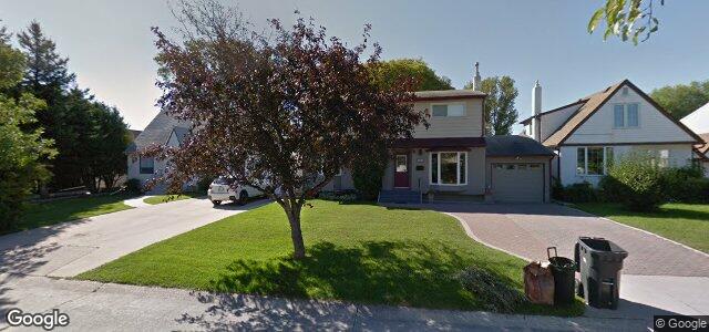 Photo of 132 Riverbend Crescent in Winnipeg, Manitoba