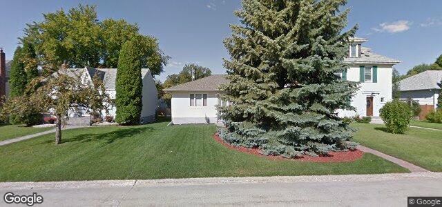 Photo of 138 Riveroaks Drive in Winnipeg, Manitoba