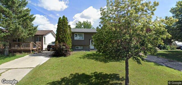 205 Stradford Street ਦੀ ਫੋਟੋ, ਵਿਨੀਪਿਗ, ਮੈਨੀਟੋਬਾ