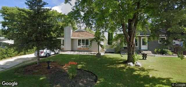 Photo of 243 Stradford Street in Winnipeg, Manitoba