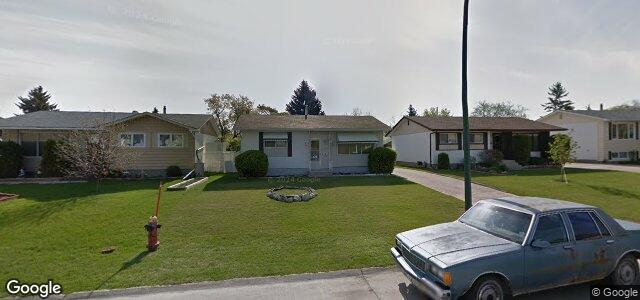 275 Bernadine Crescent ਦੀ ਫੋਟੋ, ਵਿਨੀਪਿਗ, ਮੈਨੀਟੋਬਾ