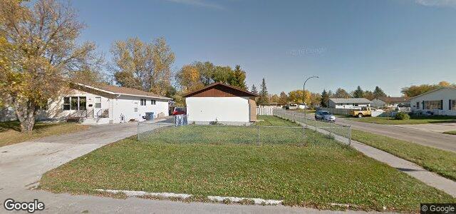 Larawan ng 3 Stradford Street sa Winnipeg, Manitoba