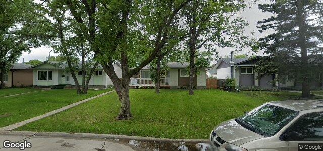 30 Russenholt Street ਦੀ ਫੋਟੋ, ਵਿਨੀਪਿਗ, ਮੈਨੀਟੋਬਾ