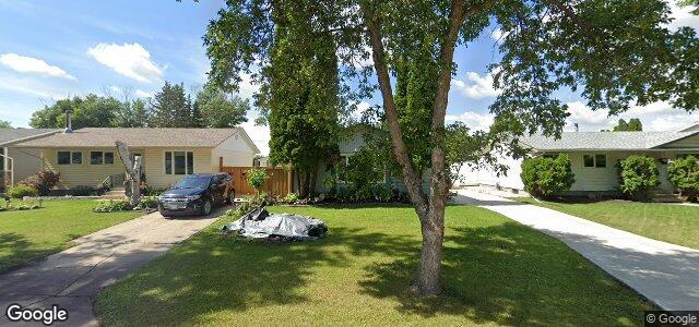 Photo of 58 Capulet Crescent in Winnipeg, Manitoba