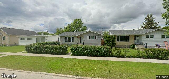 Photo of 668 Buchanan Boulevard in Winnipeg, Manitoba