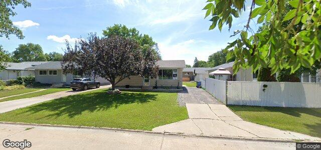 Photo of 99 Capulet Crescent in Winnipeg, Manitoba