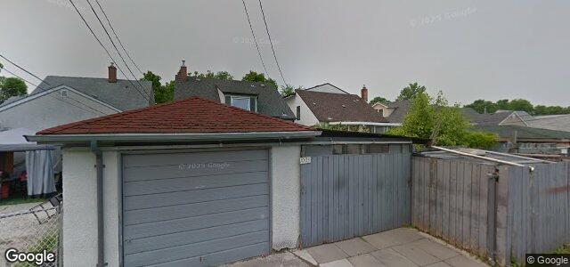 Larawan ng 1005 Alfred Avenue sa Winnipeg, Manitoba