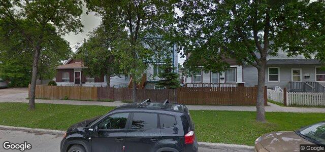 Photo of 1091 Manitoba Avenue in Winnipeg, Manitoba