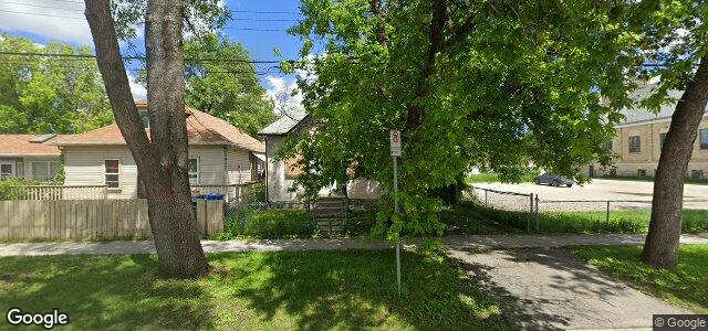 Larawan ng 873 Magnus Avenue sa Winnipeg, Manitoba