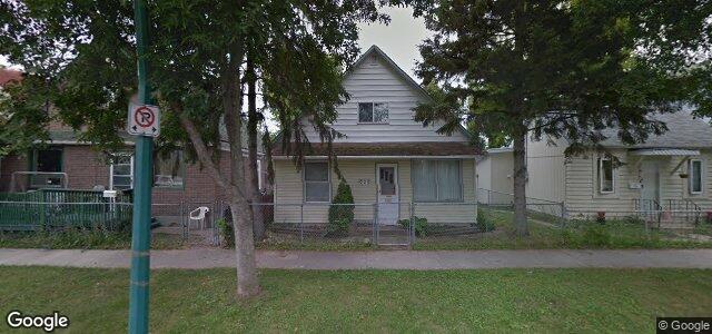Larawan ng 888 Manitoba Avenue sa Winnipeg, Manitoba