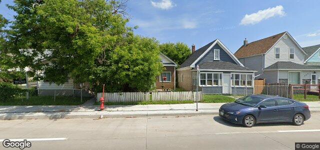 Larawan ng 915 Selkirk Avenue sa Winnipeg, Manitoba