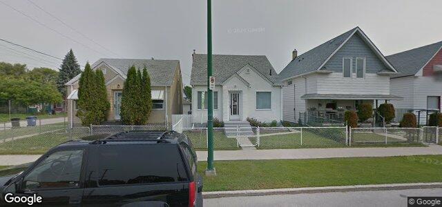 Larawan ng 945 Burrows Avenue sa Winnipeg, Manitoba