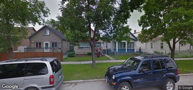 Photo of 993 Manitoba Avenue in Winnipeg, Manitoba