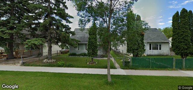 Photo of 1542 Manitoba Avenue in Winnipeg, Manitoba