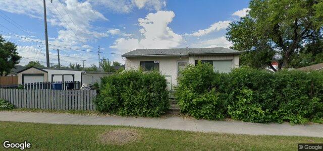 675 Keewatin Street ਦੀ ਫੋਟੋ, ਵਿਨੀਪਿਗ, ਮੈਨੀਟੋਬਾ