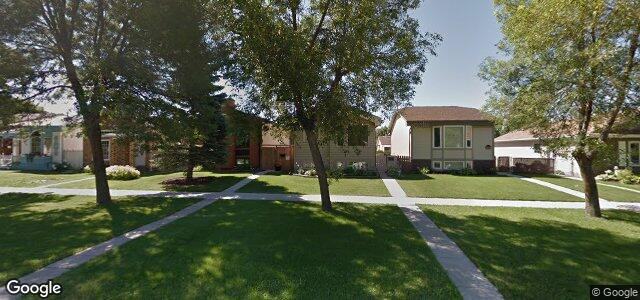 Photo of 1092 Kildare Avenue E in Winnipeg, Manitoba