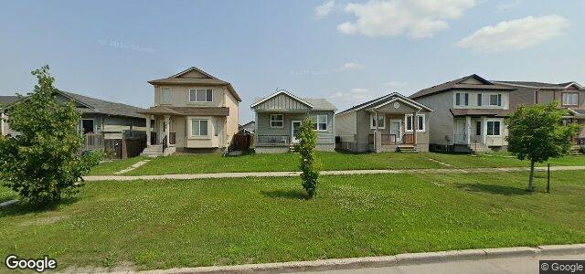 Photo of 116 Redonda Street in Winnipeg, Manitoba