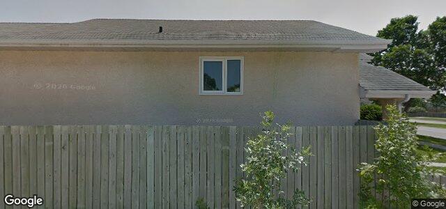 15 Ravenhurst Street ਦੀ ਫੋਟੋ, ਵਿਨੀਪਿਗ, ਮੈਨੀਟੋਬਾ