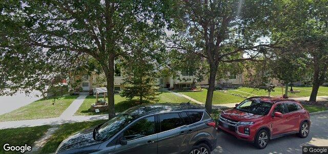 Larawan ng 19 Ravenhurst Street sa Winnipeg, Manitoba