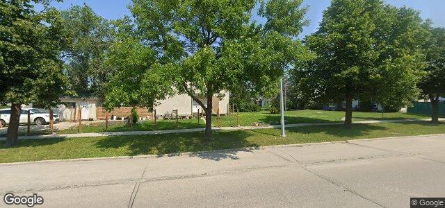 3 Gables Court ਦੀ ਫੋਟੋ, ਵਿਨੀਪਿਗ, ਮੈਨੀਟੋਬਾ