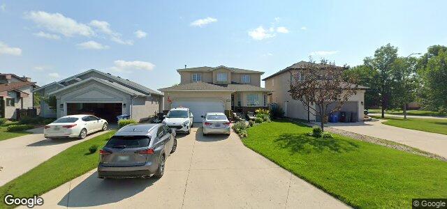 Larawan ng 73 Binscarth Street sa Winnipeg, Manitoba
