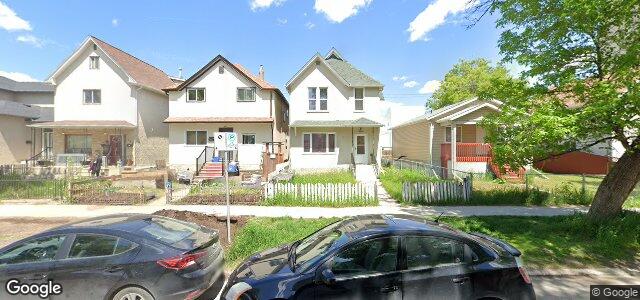 Larawan ng 439 Elgin Avenue sa Winnipeg, Manitoba