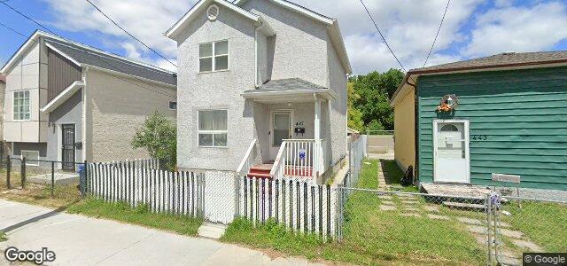 Larawan ng 447 Alexander Avenue sa Winnipeg, Manitoba