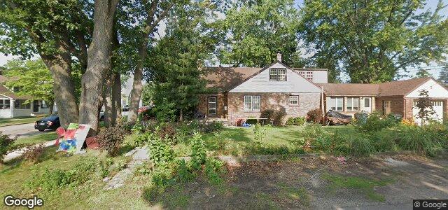 Photo of 567 Oak Street in Winnipeg, Manitoba