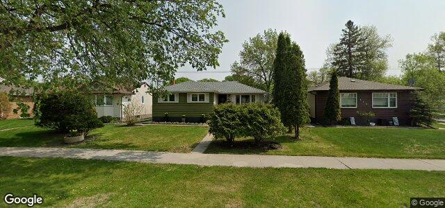 Photo of 608 Borebank Street in Winnipeg, Manitoba