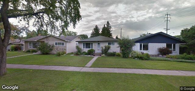 Larawan ng 688 Queenston Street sa Winnipeg, Manitoba