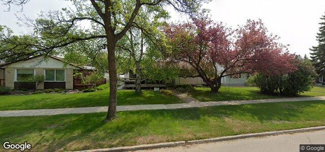 Photo of 702 Lindsay Street in Winnipeg, Manitoba