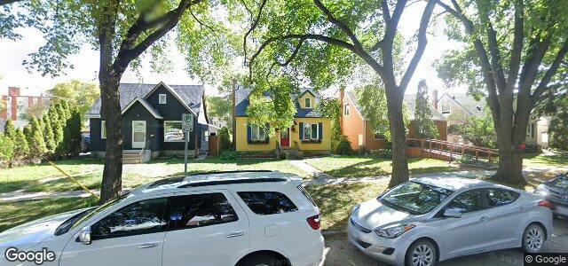Larawan ng 456 Louis Riel Street sa Winnipeg, Manitoba